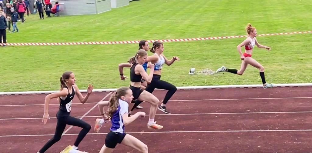 100 m Lauf, Zoe Reiff, 2.v.re